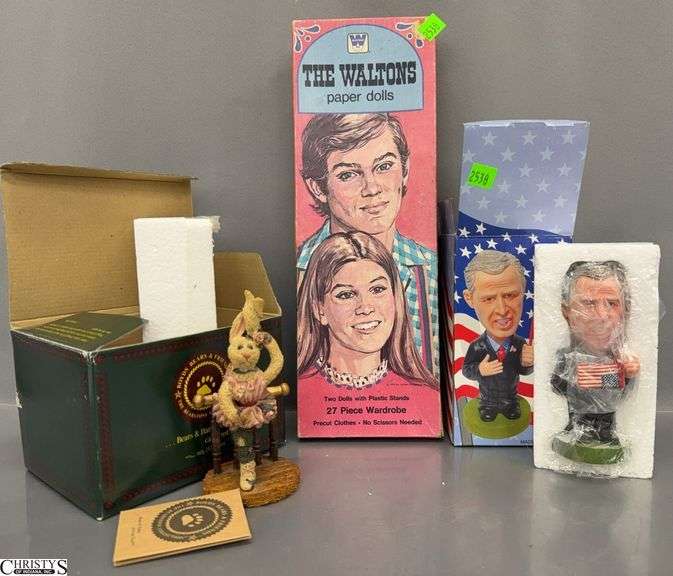 The Waltons Paper Dolls, Presidential Bobble Head, Boyds Bears image