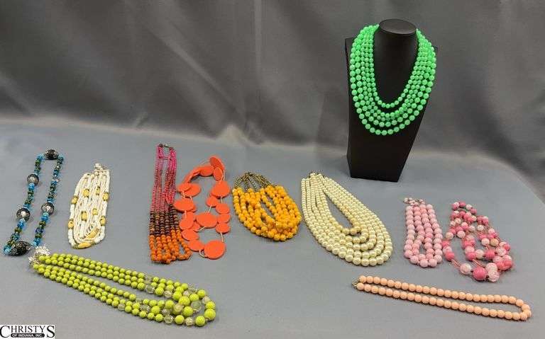 12 Fashion Necklaces or Chains image