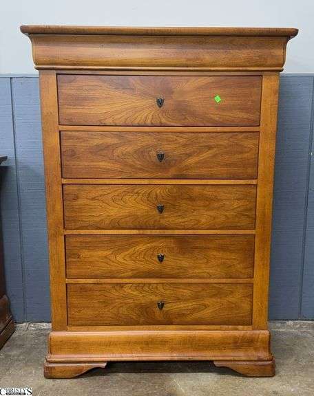 6 Drawer Hooker Furniture Chest 40x20x55 Has Some Scuffs and Scratches image