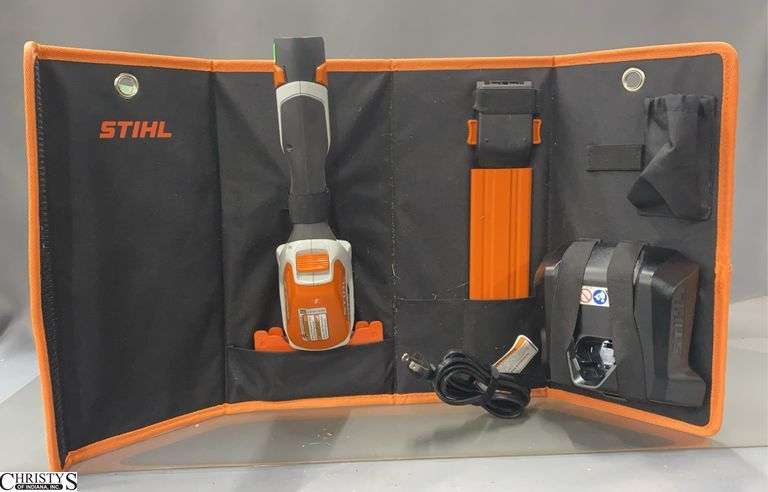 Stihl Hand Held Cutter, HSA 26 With Case and Accessories image