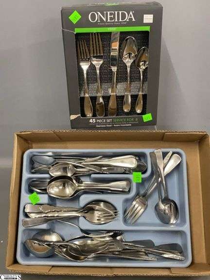 Oneida Flatware One is 45pc Set in Box image