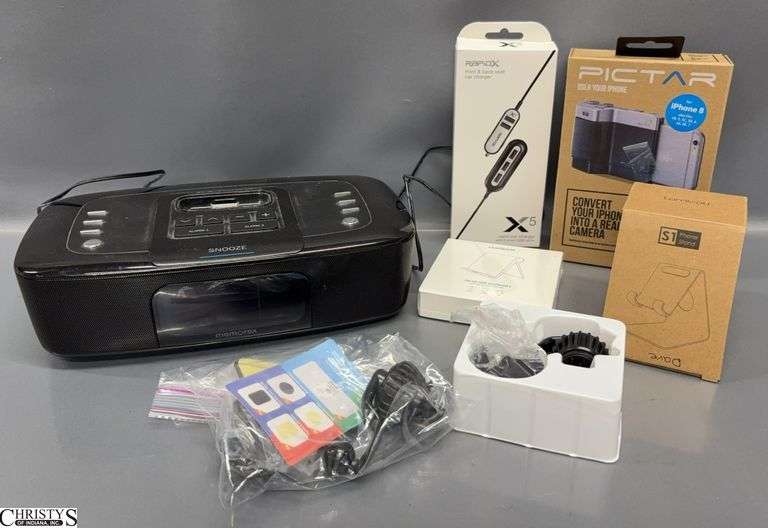 Memorex Alarm Clock Radio, Assorted Electronics image