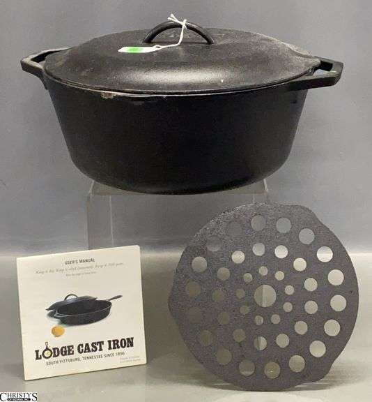 Lodge Dutch Oven, #10 image