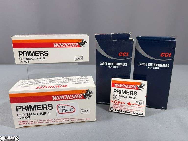 Large Rifle Primers and Small Rifle Loads Primers image