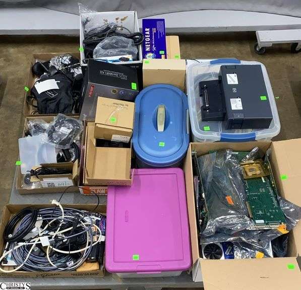 Skid of Computer Parts, Power Cords, WiFi Accessories, Misc - SKID NOT INCLUDED image