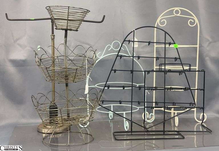 Metal Tiered Plate Displays, Wire Bin, Metal Counter Displays - 20" x 21" of largest image