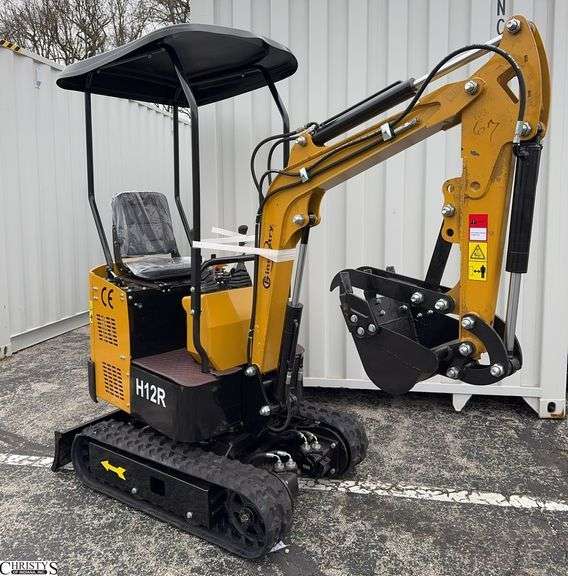 2025 CGF Mini Excavator H12R image