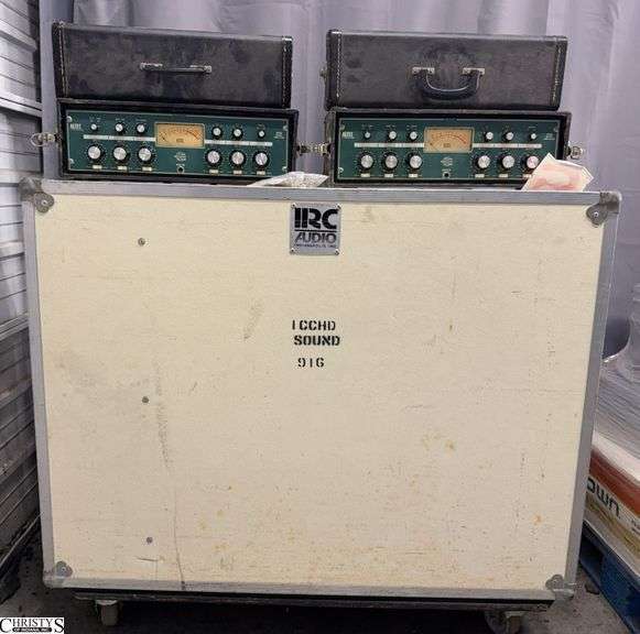 Large Electronics Road Case, Does Have Wear 46x16x41", Mixing Board Console, Major Foam Deterioration, See Photos image