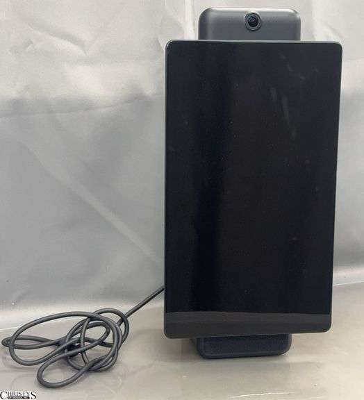 Facebook Meta Portal - Does power on - 14" x 9" of screen image