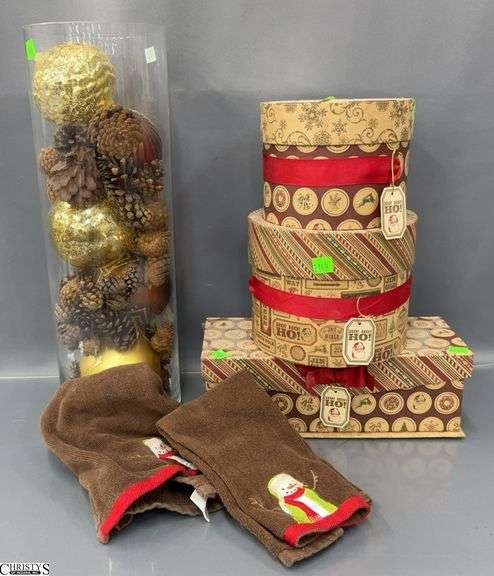 Holiday Ornaments, Gift Boxes image