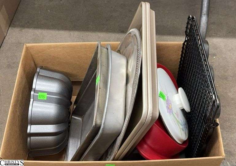 Baking Ware, Bundt, Silicone, Muffin, Sheets, Cooling Racks image