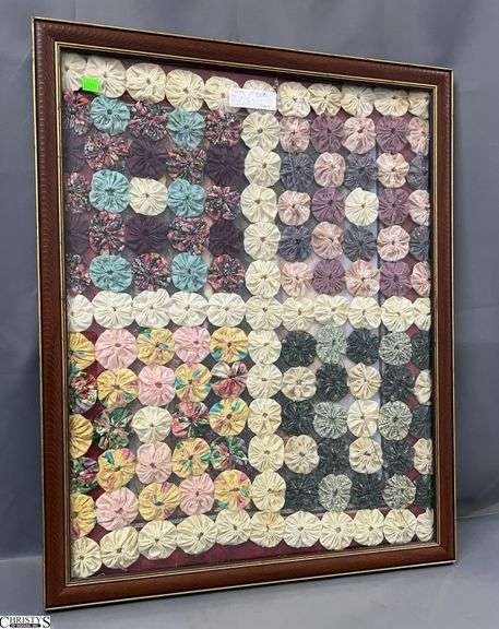 Framed Yo Yo Quilt Piece - 24" x 30" of frame - glass is cracked image
