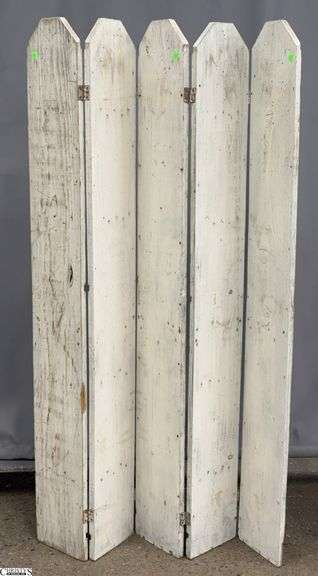 5 Panel Primitive Style Wood Screen - 43" x 63" overall image