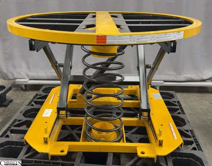 Spring Actuated Level Loader, Model #SPP360-2000, 44" Diameter Skid Can Go, Untested image