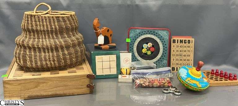 Poker Set, Playing Cards, Tin Toys, Bingo Cards, Misc - 13" x 13" of poker game board - Some wear image