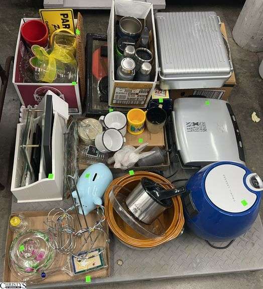 Skid of Kitchen Small Appliances, Glassware, Vases, Organizers, Decor - SKID NOT INCLUDED image