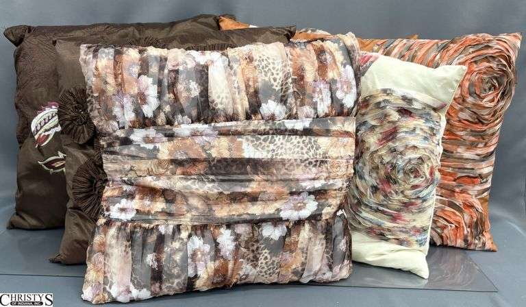 6 Decorator Pillows - 18" x 18" of largest image