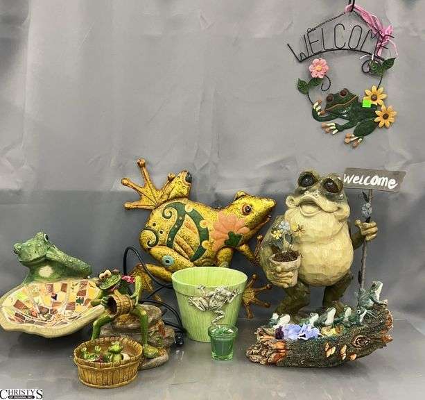 Frog Motif Garden Decor - Small Birdbath, Statue, Fountain, Misc - 16" of tallest image