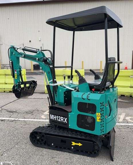 2025 CGF Mini Excavator MH12RX image