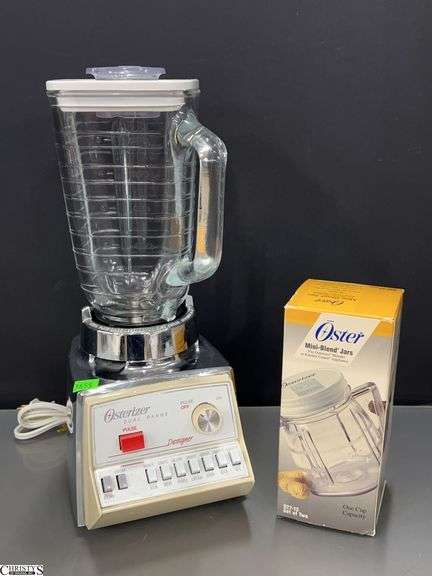 Osterizer Dual Range Blender image