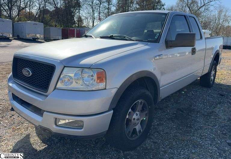 2004  FORD  F-150 Towed in runs rough. image