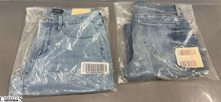 2 NYDJ Margot Girlfriend Jeans NWT - Size 6P image