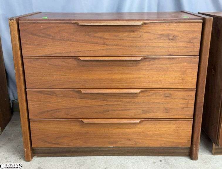 4 Door Chest 33.5x18x27 image