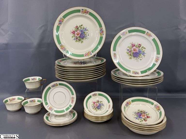 Rosenthal "Greenleigh" Floral China - Approx 30 pcs - 10" of dinner plate image