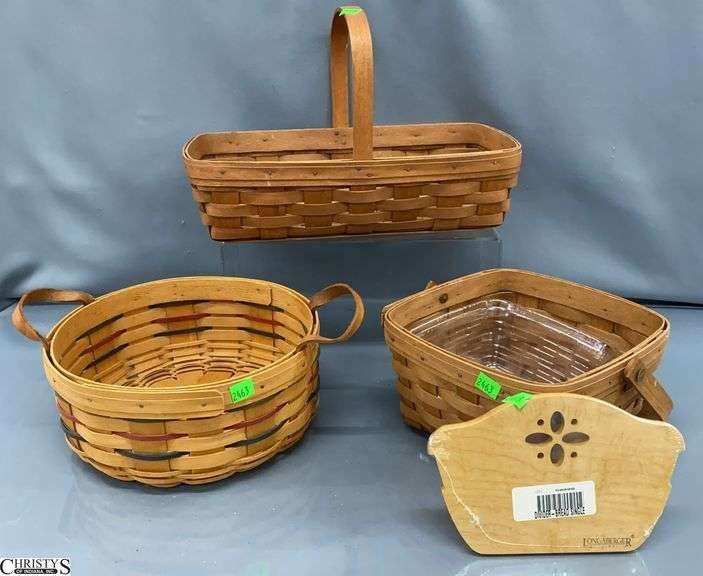 Longaberger Baskets, 1989 Single Handle and Berry Basket, Woven Traditions Darning, Bread Wooden Divider image