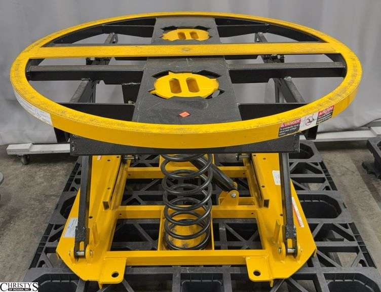 Spring Actuated Level Loader, Model #SPP360-2000, 44" Diameter Skid Can Go, Untested image