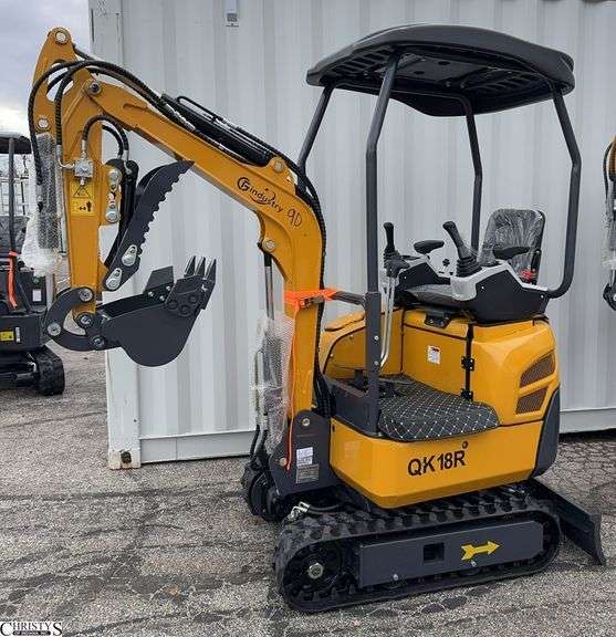 2025 CGF Mini Excavator QK18R image