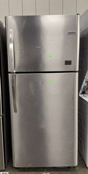 Frigidaire Refrigerator Untested 30x32x69 image