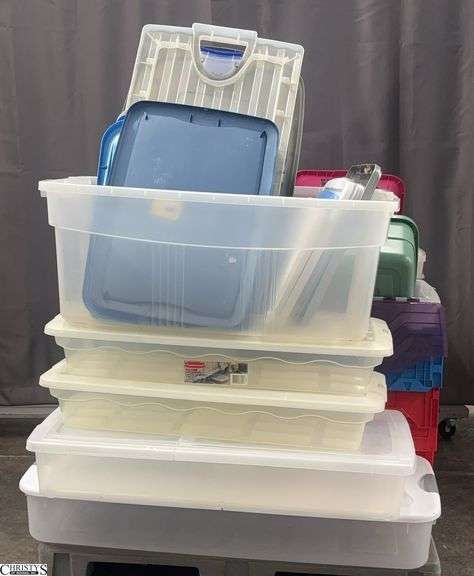 Skid of Assorted Totes and Lids - SKID NOT INCLUDED image