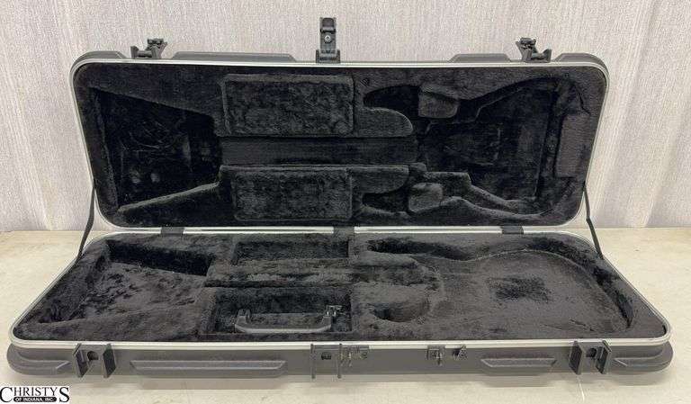 Jackson Guitar Case 43.5x16x5.5" Broken Handle image