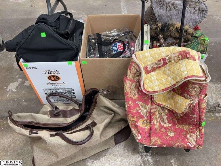 Assorted Ladies Handbags and Travel Bags - Some wear image