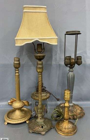 5 Vintage Metal Table Lamps - 21" of tallest - some wear image