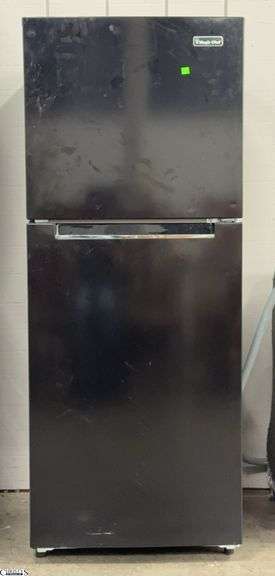 Magic Chef Refrigerator Untested  24x26x60 image
