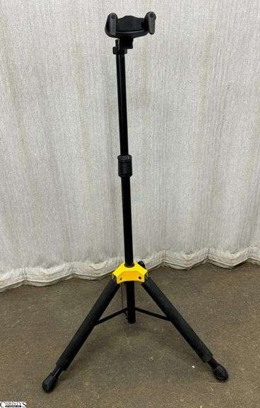 Hercules Folding Instrument Stand image