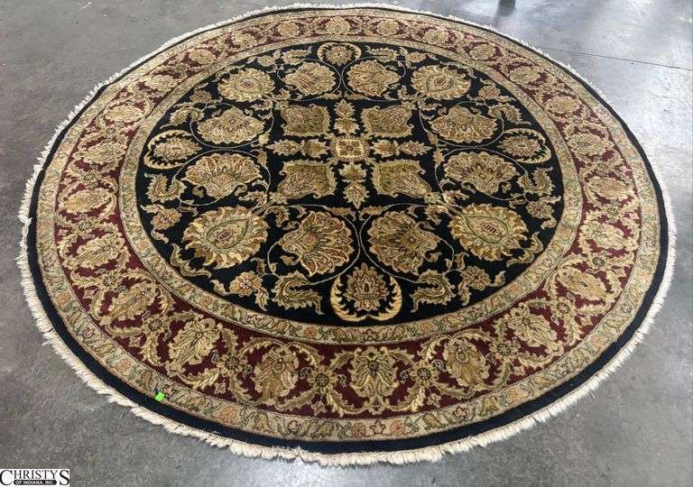 8ft Round Decorator Area Rug - some wear, wear to fringe image