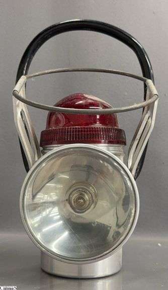 Ecolite Battery Lantern - 11" to top of handle image