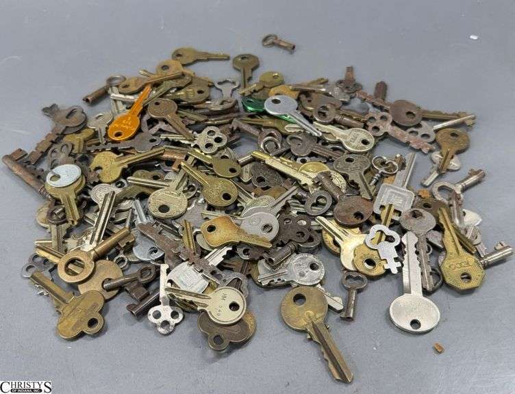 Jar With Vintage Keys image