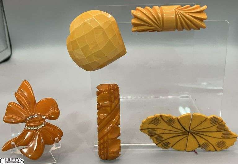 5pcs Vintage Bakelite Pins and Buckle 3.75" image