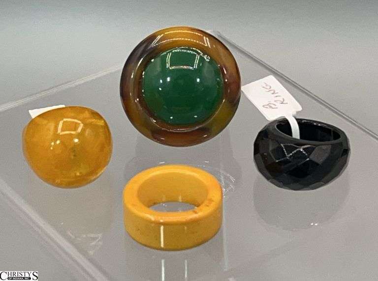 4 Bakelite Rings Turtle Shell Size 5.5, Apple Juice Size 6.5, Butterscotch Size 7.75, Ebony size 6.5 image