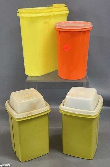 4 Vintage Tupperware Storage Containers - 8" of tallest image