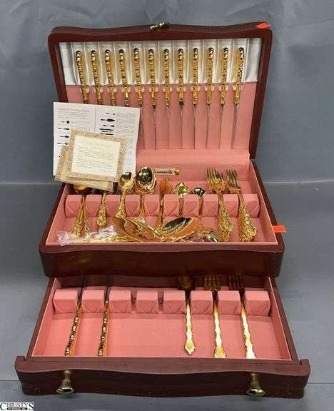 Oneida "Beethoven" Community Gold Flatware In Chest image