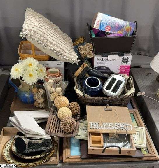Skid of Home Decor/ House Goods - Instant Pot, Baskets, Wall Art, Misc - SKID NOT INCLUDED image