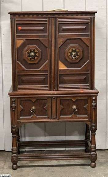 Victor Victrola Talking Machine Case Only Model VE 9-16X, Has Some Wear 31x17x54" image