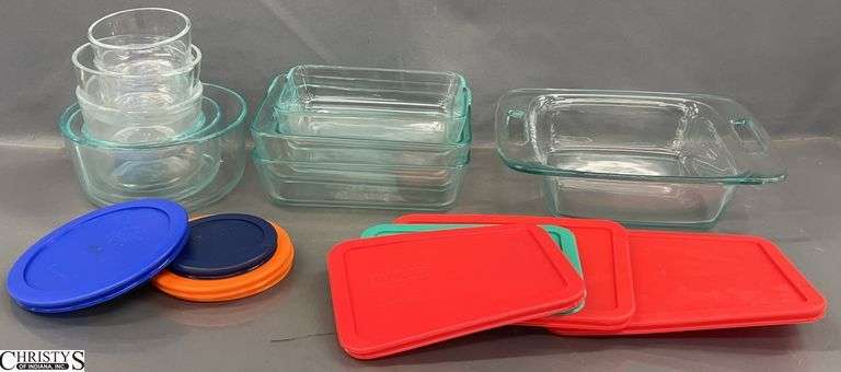 Assorted Pyrex Glass Storage and Baking Dishes w/ Lids - 8" x 8" of largest image