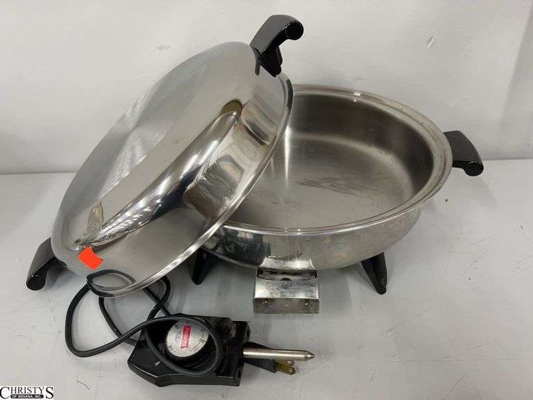 Electric Skillet With Power Cord image