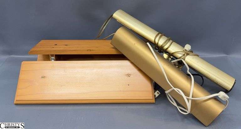 3 Small Wood Shelves, 2 Art Lamps - 16" x 5" x 5" of shelf image